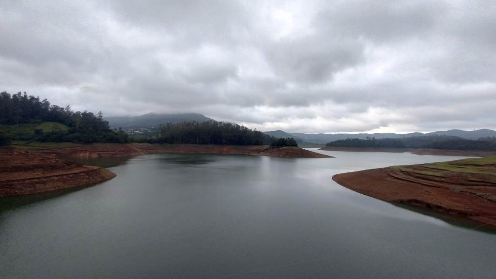 Emerald lake Ooty

