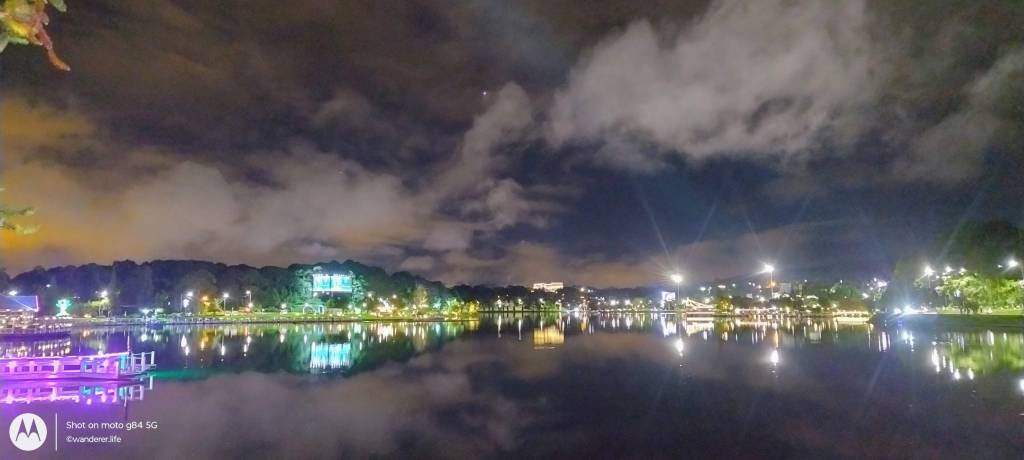 Xuan Houng Lake, da lat, vietnam