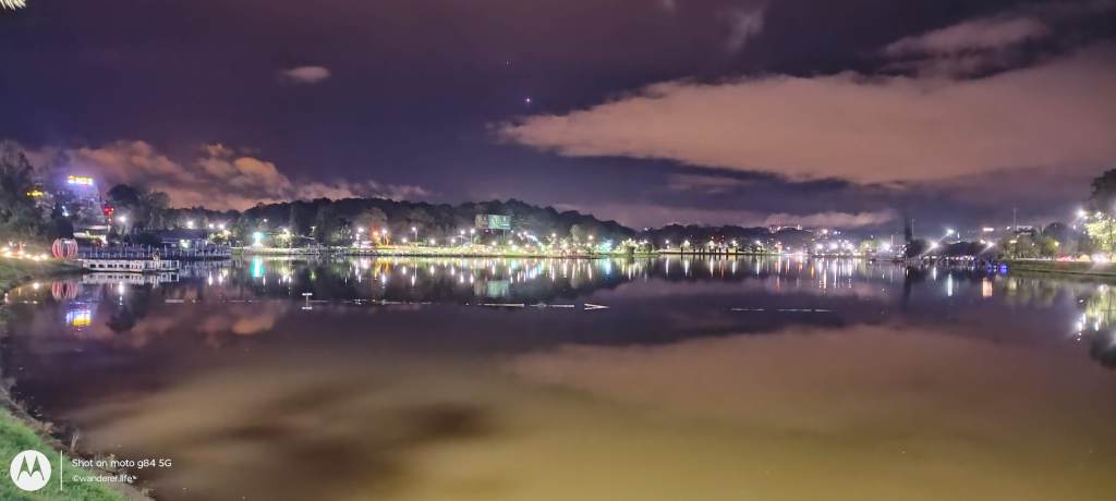 Xuan Houng Lake, Da Lat night market, vietnam