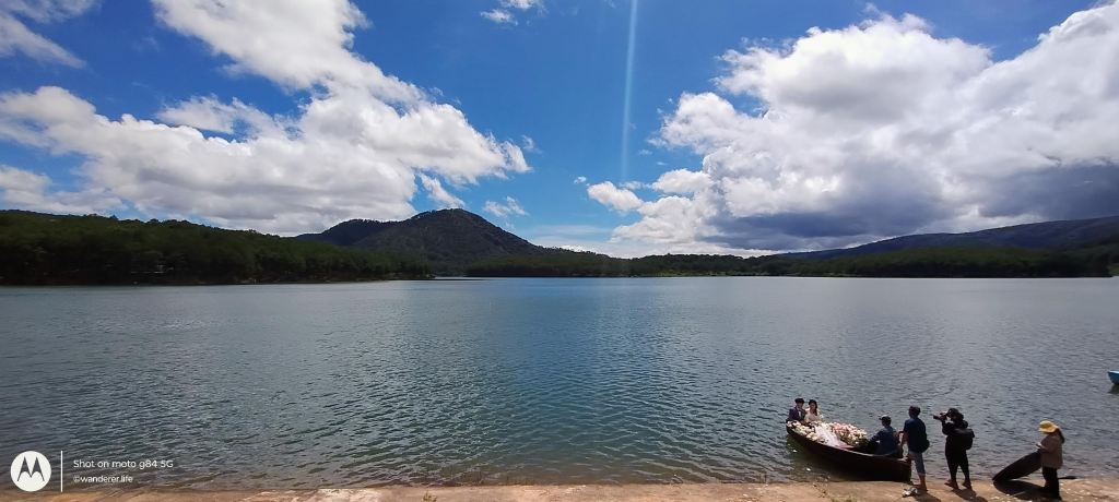 Tuyem Lam Lake, da lat, vietnam
