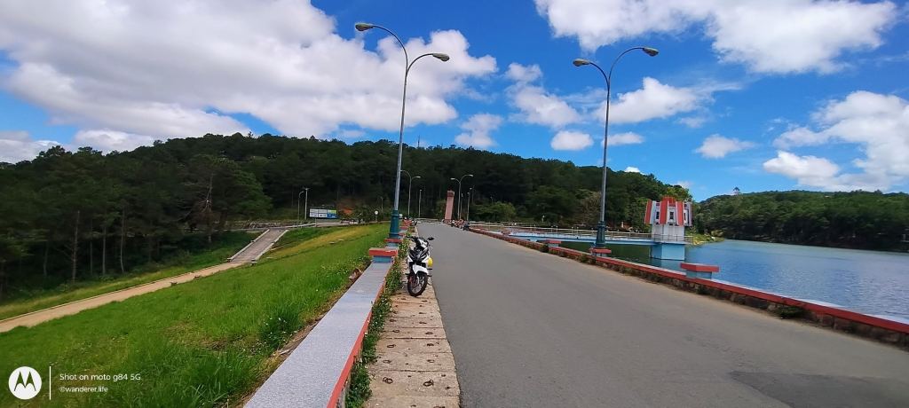 Tuyem Lam Lake, da lat, vietnam