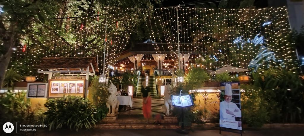 Beautifully decorated eatery, Siem Reap