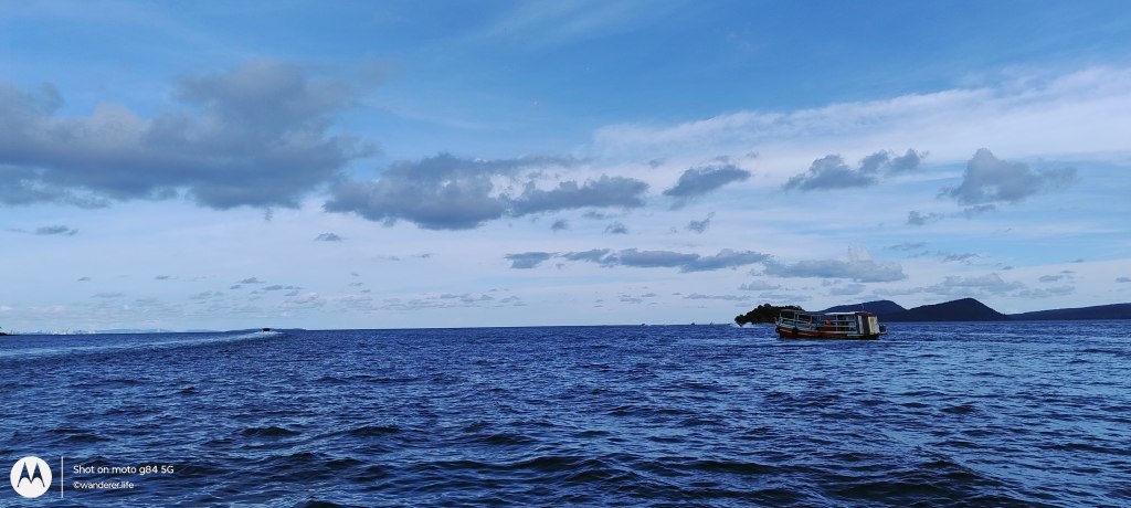Sihanoukville Koh Rong Boat ride, Cambodia