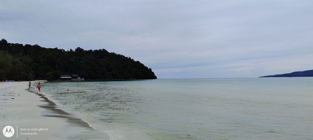 Long Set Beach, Koh Rong, cambodia