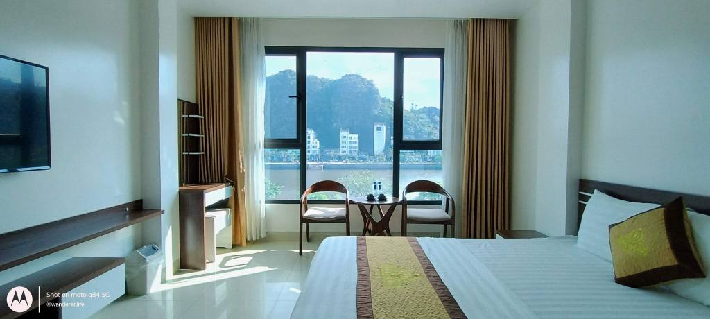Tung Quang Hotel, cat ba, vietnam