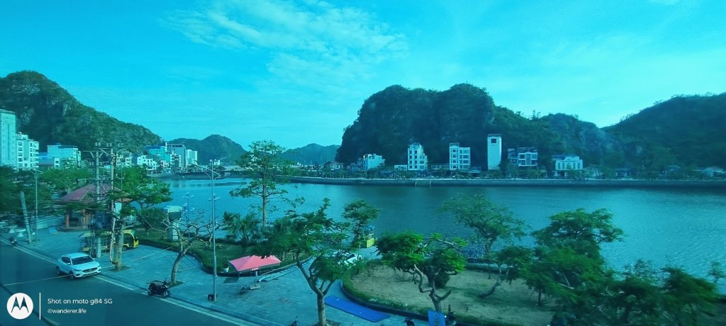 Tung Quang Hotel, cat ba, vietnam