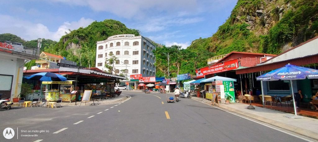 Cai Beo Cruise terminal cat ba vietnam