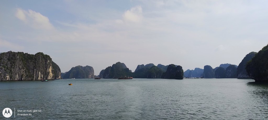 han la bay, cat ba, vietnam