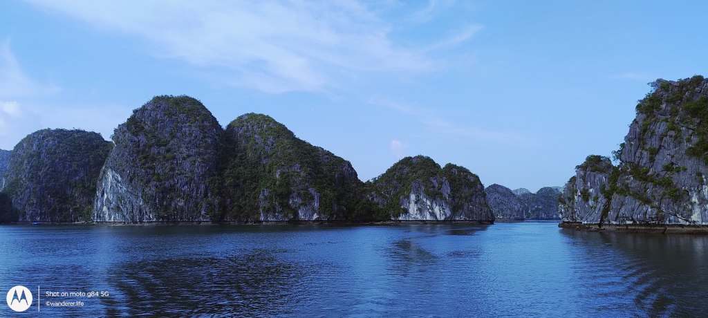 han la bay, cat ba, vietnam